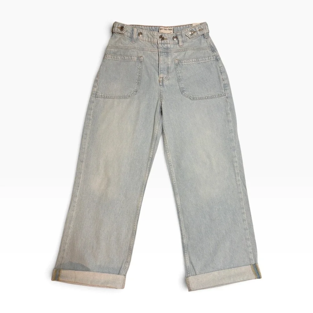 Free People We The Free Palmer Cuffed Jean Daydream Blue Light Wash 27 NWT